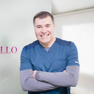 Dr. Daniel Varallo is a certified orthodontist who's created smiles in Arlington and Burlington for more than 20 years...