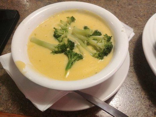 Broccoli cheese soup