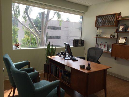 Dr. Tamayo's office