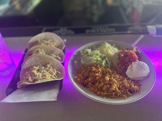 Tres Tacos