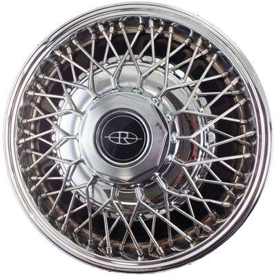 1099 - Buick Riviera Wire Hubcap