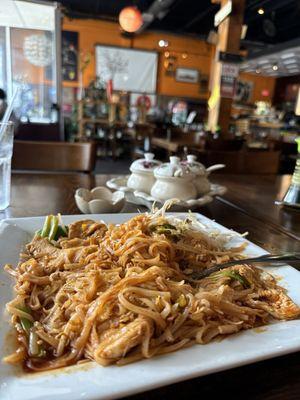 Pad Thai with shrimp and chicken.