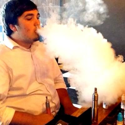 Cloud Chasers vape here!