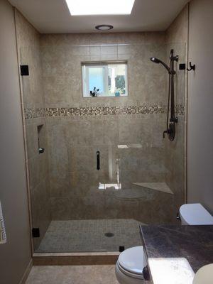 Frameless Shower door and panel