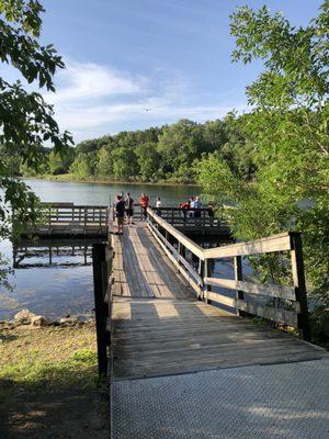 Fishing pier