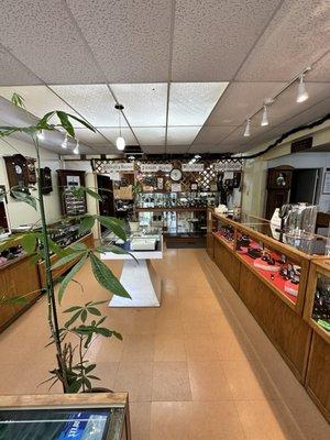 The is their main showroom! Tons of vintage watches and jewelry to check out !