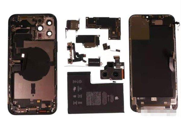 iPhone 11 Pro Max Teardown!