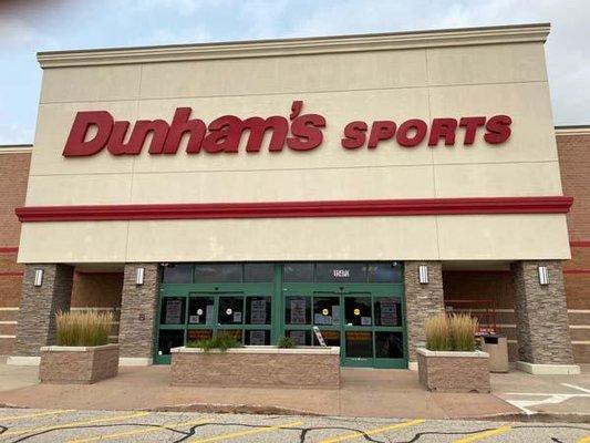 Dunham's Sports