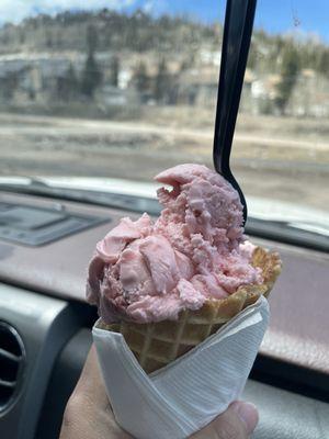 Strawberry Ice cream