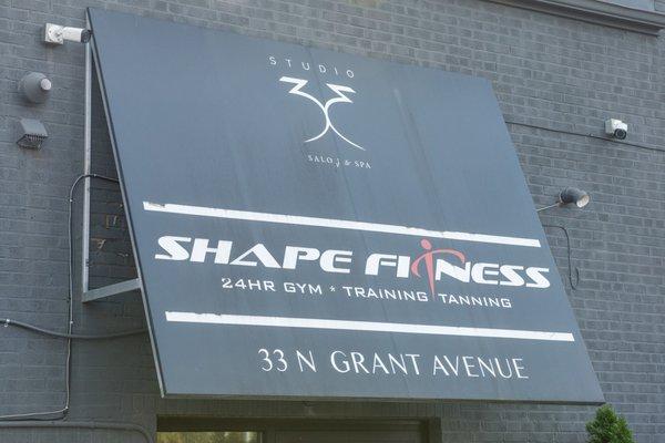 Shape Fitness 
 33 N Grant Avenue