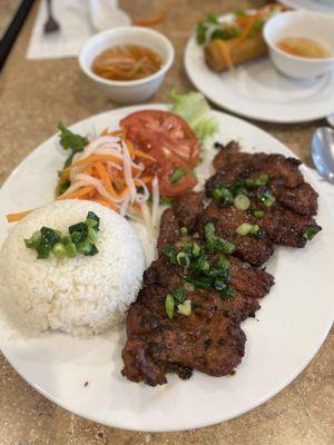 Grilled chicken on rice