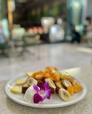 Big Island Honey French Toast with Hawaiian Fruit