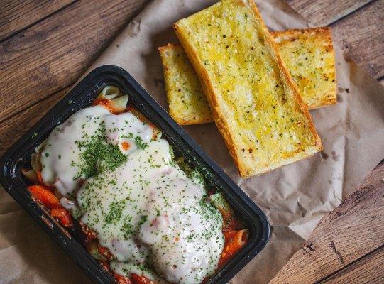 Chicken Parm with Garlic Bread