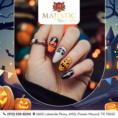 Halloween is here!  
Don't miss out on spooky yet stunning nail designs at Majestic!