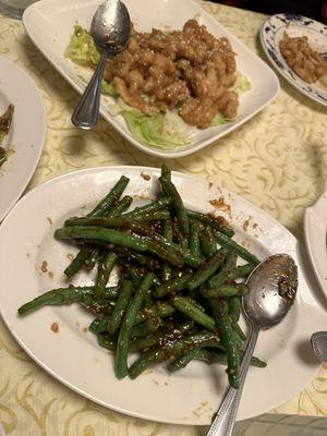 Green beans, sesame honey glazed chicken