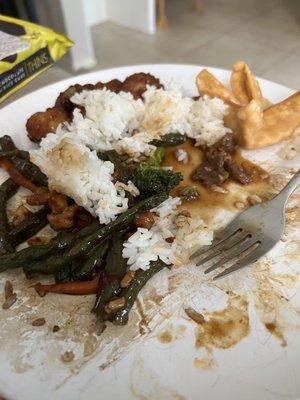 Green bean chicken and steamed rice