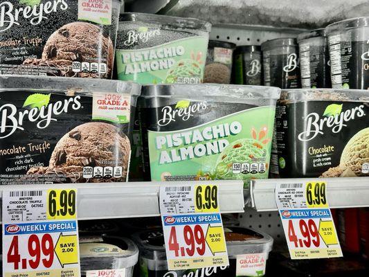 Only place we can find the Breyers Pistachio Almond DELICIOUS - August 3, 2024