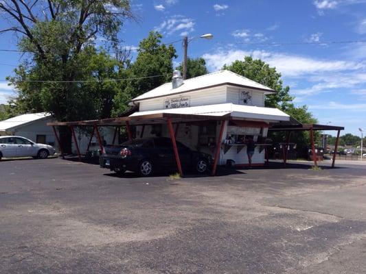 Great burgers friendly service!