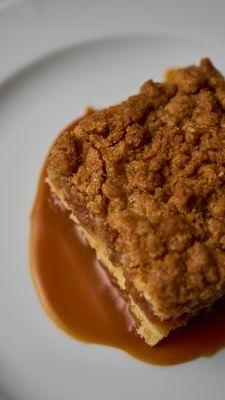 Apple coffee cake