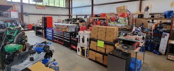 Light bulbs, rolling tool boxes, small appliances, household home improvement items galore. Inventory changes every week.