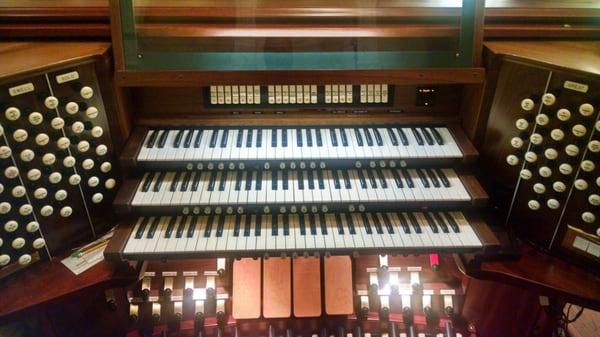 The beautiful organ.