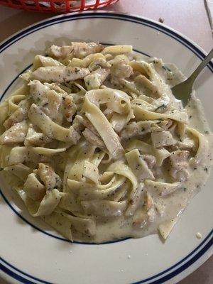 Chicken Fettuccine Alfredo with Chicken