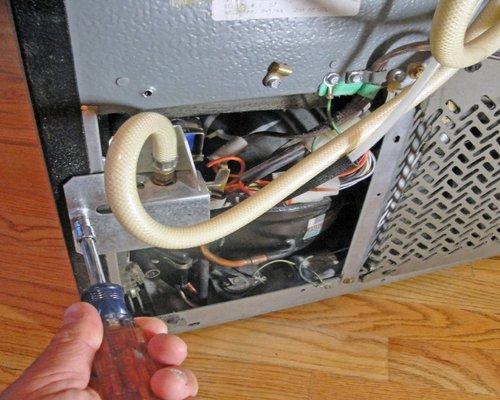 Fridge repair