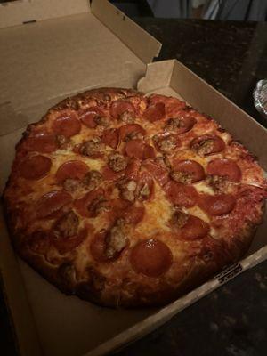 Pepperoni pizza