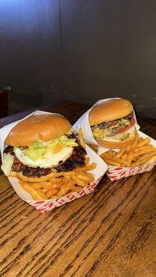 Left: Sarap Manila Burger  Right: 10 Hunnid Burger (tastes very similar to in n out)