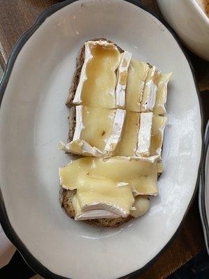 Brie/Honey Tartine