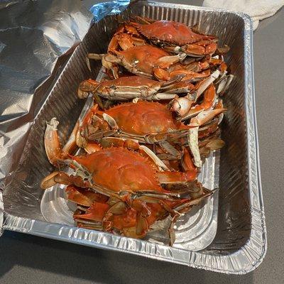 Fresh live crab.  They will even steam them for you.  High quality seafood.