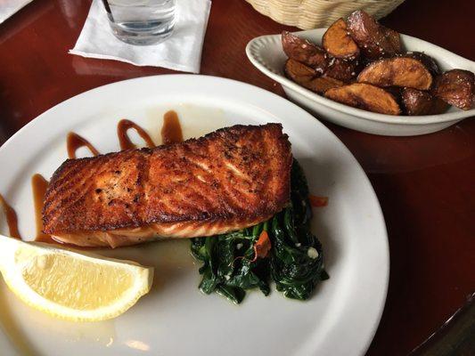 Pan seared salmon w/ parmesan redskin potatoes. Divine!