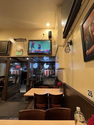 Setup and TV showing IPL