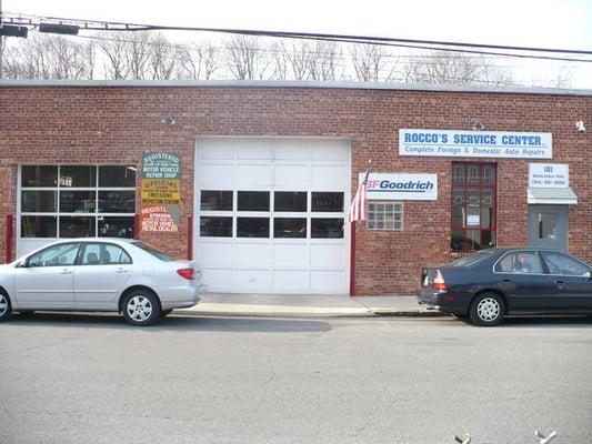 Rocco's Service Center Inc