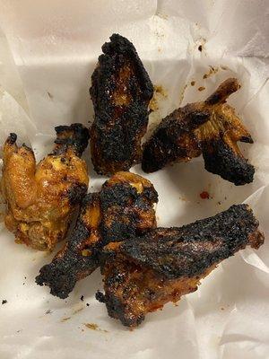 Grilled chicken wings