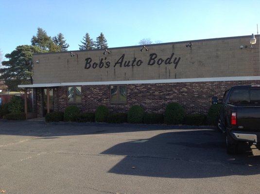 Bob's Auto Body Inc