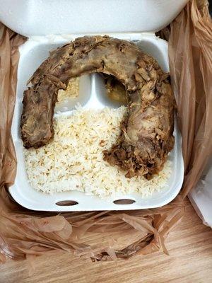 Turkey neck and rice