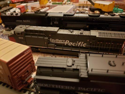 Broadway Limited Southern Pacific GE AC6000CW - HO DCC