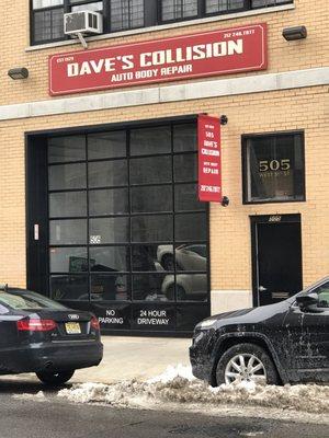 Dave's Collision Repair