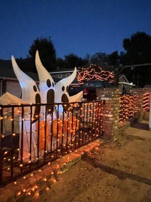 When you reach the bottom, on the corner of 6th St. & Crestview Dr. is a really cool house all decorated in Halloween Decor @ Pumpkin Rock