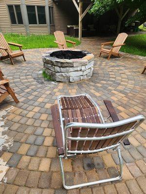 Paver patio with fire pit