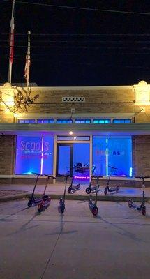 Scoots Midtown Store Front