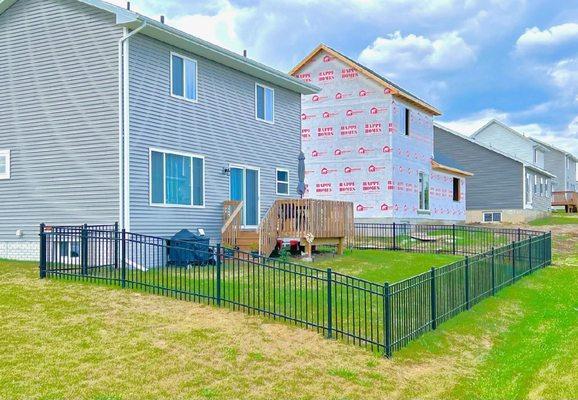 4' ornamental fence in Waukee, Ia