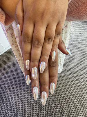 Extensions with nail art