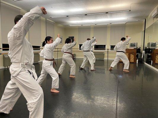 Sandan Gary Domingo instructing during Monday evening class.