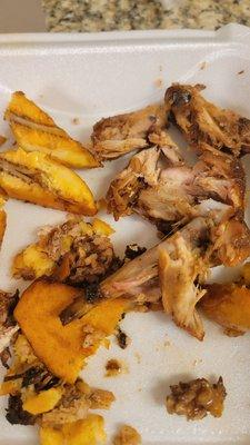 Uncooked plantains and dry chicken