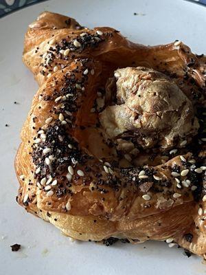 Everything bagel danish