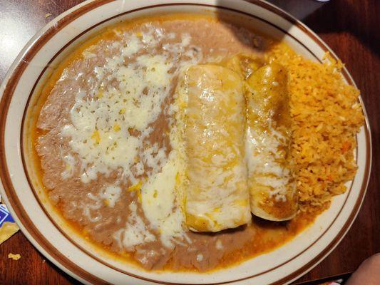 Enchiladas, 1 beef and 1 chicken