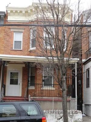 Astoria House for Sale 2 Families 10 Rooms (4 bed. 2 bath.) $535000