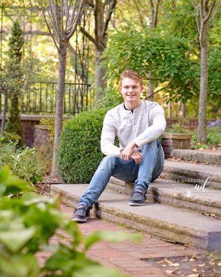 Toledo Senior photo session.